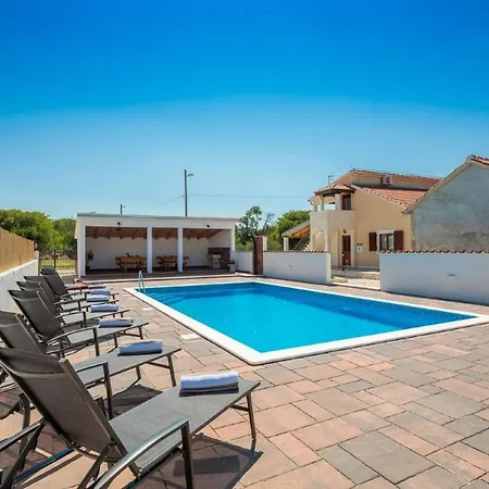 Villa Dalmata Radonic