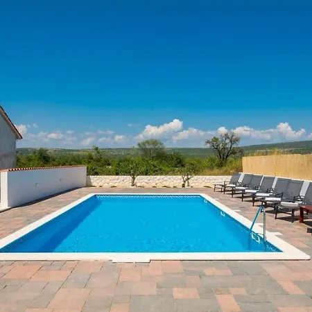 Dalmata Villa *