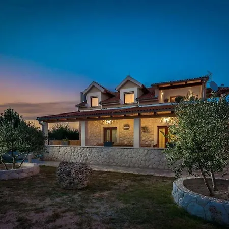 Villa Dalmata *