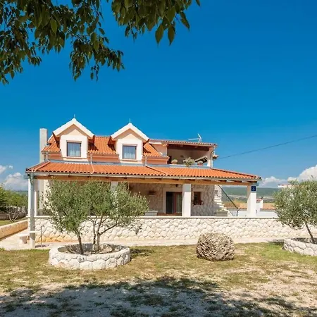 Villa Dalmata Radonic